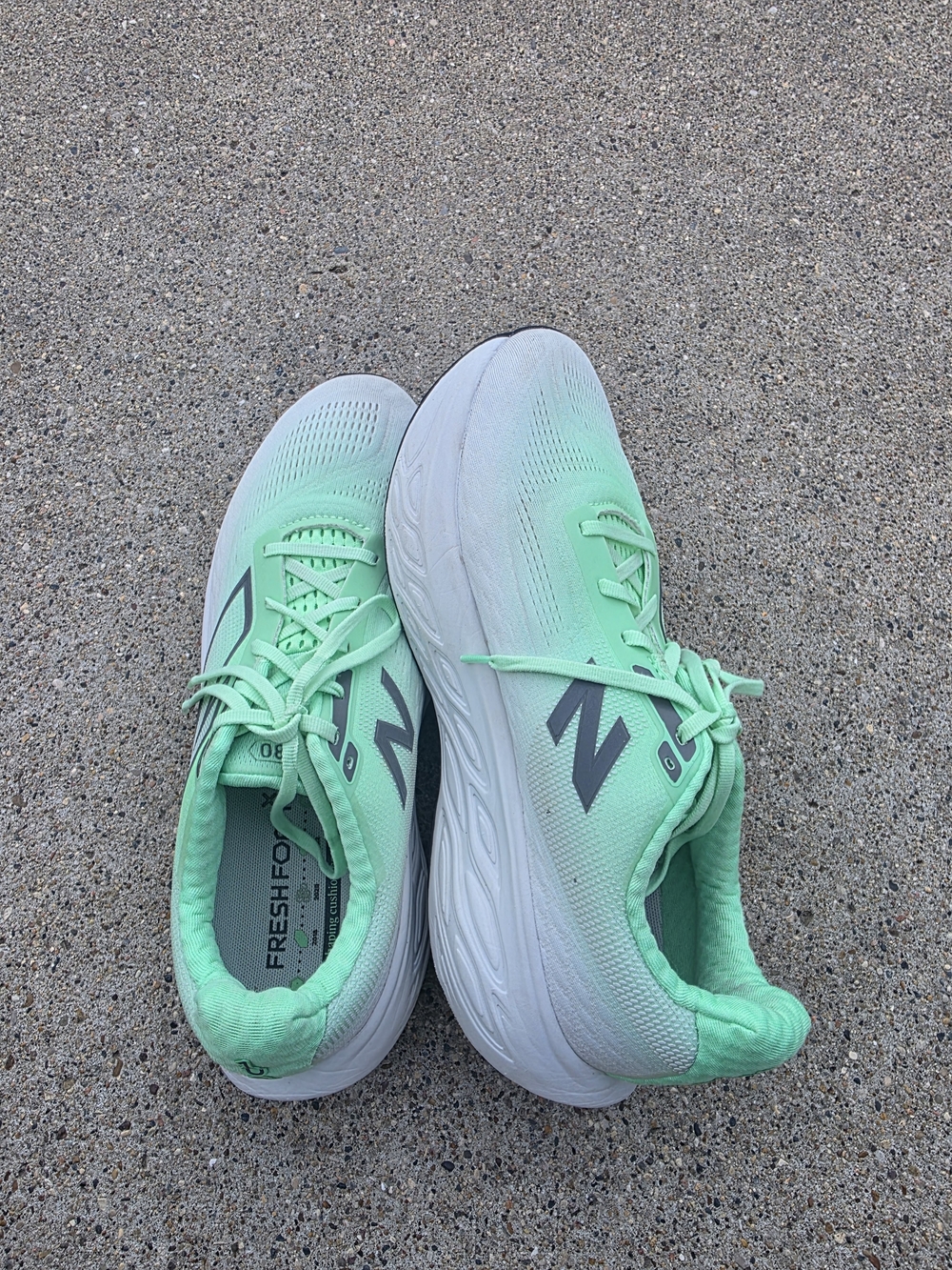 New Balance Fresh Foam 1080 Sneaker Men Size 10.5 2E - Picture 7 of 12